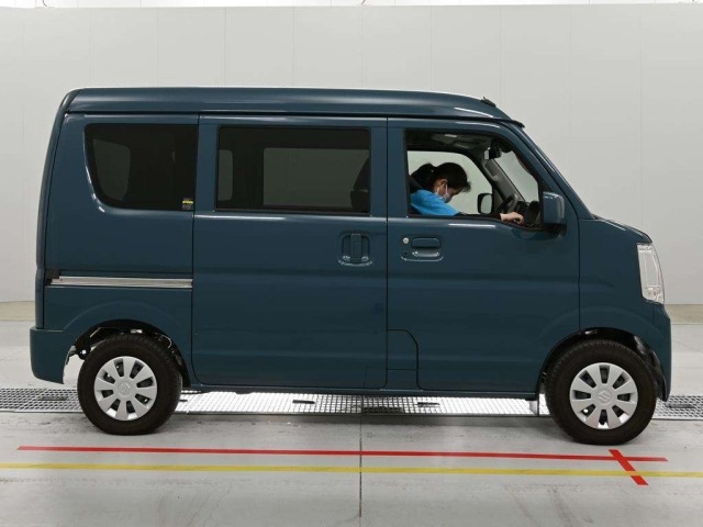 Suzuki EVERY 2024 7249436-3