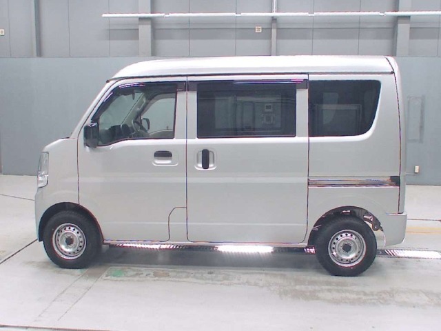 Suzuki EVERY 2022 7249437-4