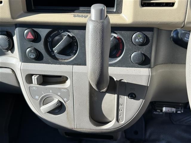 Suzuki EVERY 2010 7249634-17
