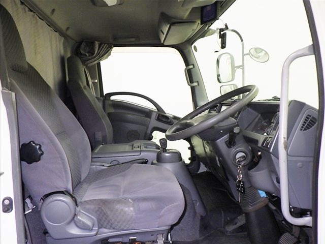 Isuzu FORWARD 2015 7256110-6