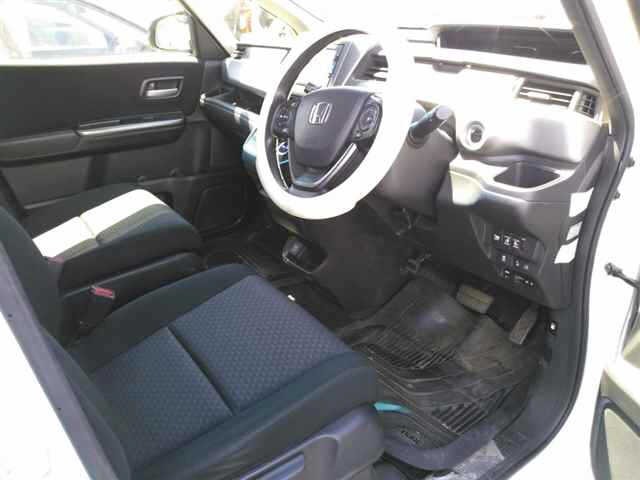 Honda FREED 2017 7246086-3