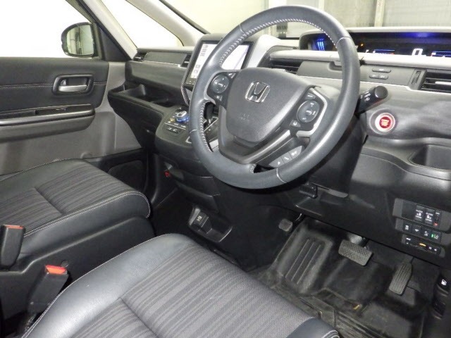 Honda FREED 2017 7246144-3