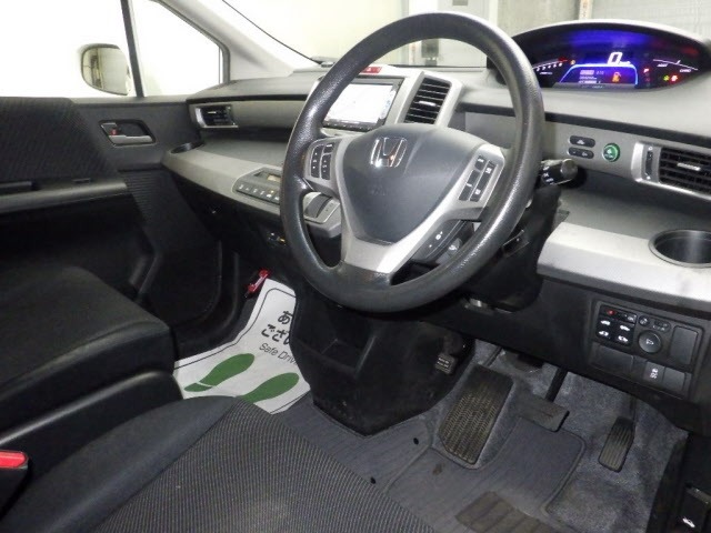 Honda FREED 2014 7246150-3