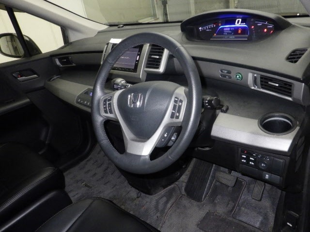 Honda FREED 2016 7246151-3