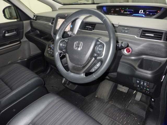 Honda FREED 2017 7246155-3