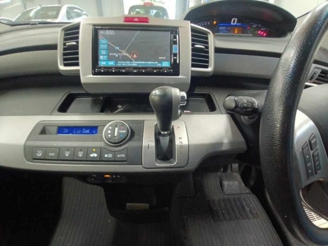 Honda FREED 2015 7246220-11