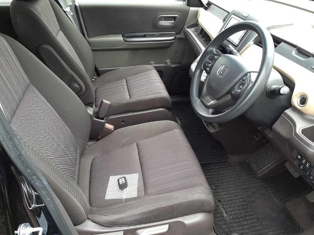 Honda FREED 2019 7246232-8
