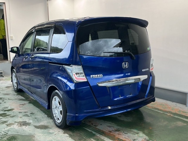 Honda FREED 2013 7246310-1