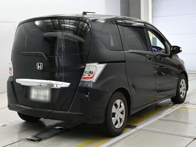 Honda FREED 2012 7246331-1