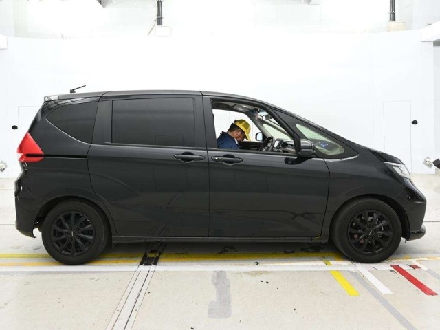 Honda FREED 2023 7246349-3