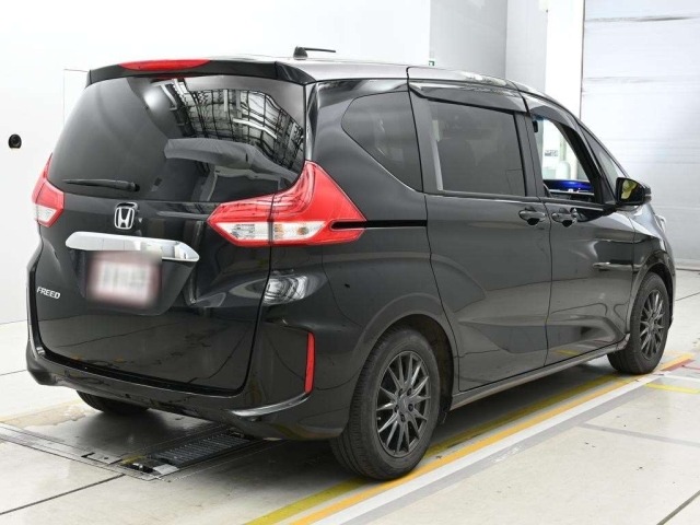 Honda FREED 2023 7246350-1