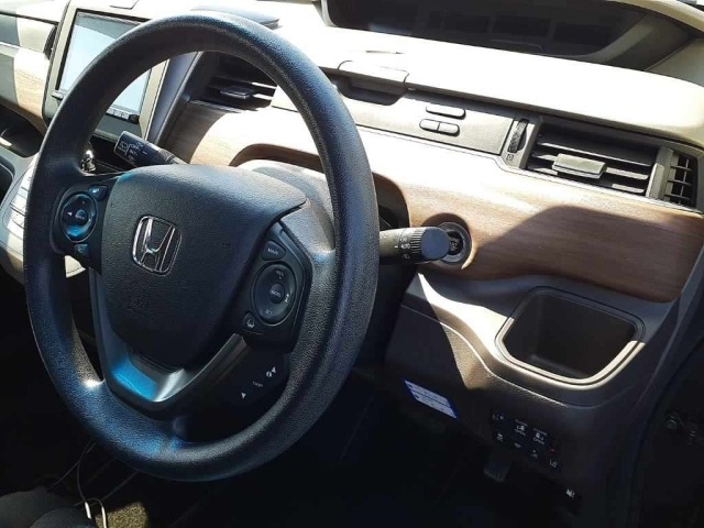Honda FREED 2023 7246350-9