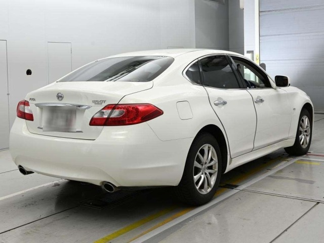Nissan FUGA 2010 7237732-1