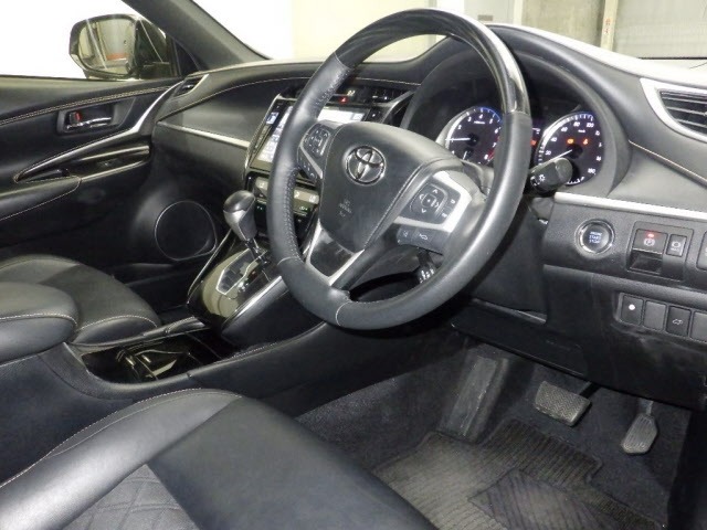 Toyota HARRIER 2019 7237527-3