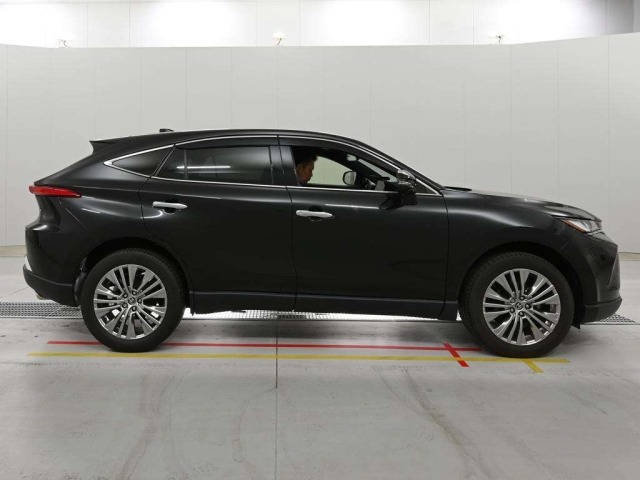 Toyota HARRIER 2021 7237544-3