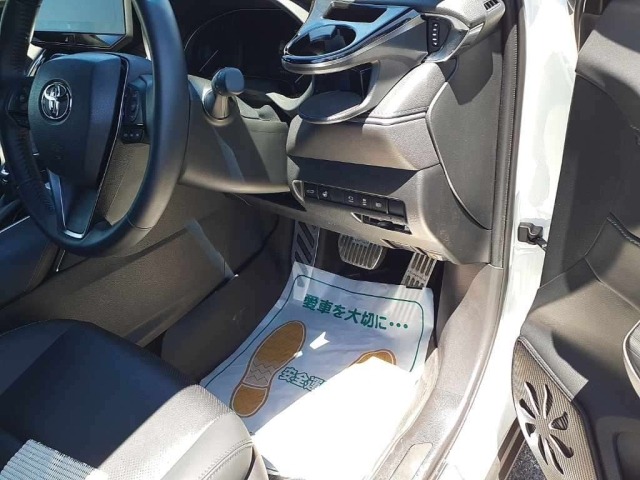 Toyota HARRIER 2022 7237610-9