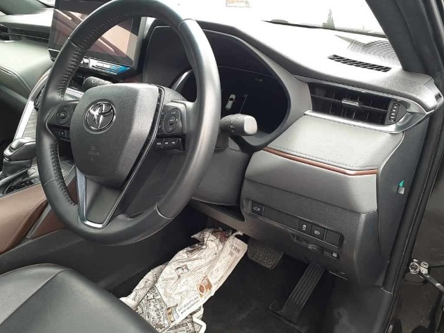 Toyota HARRIER 2023 7237620-9