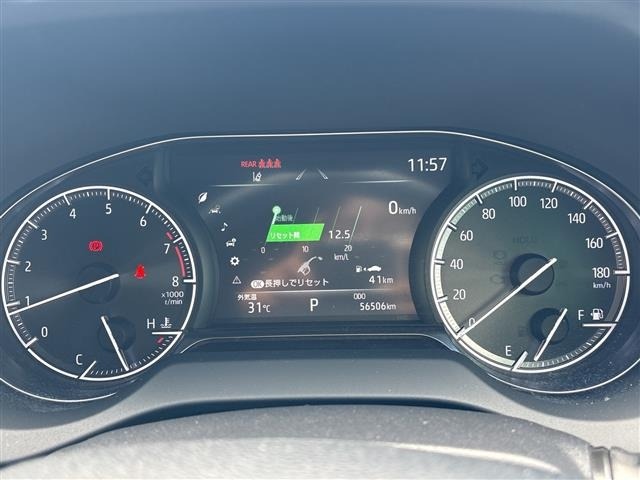 Toyota HARRIER 2021 7240012-19