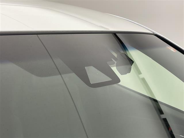 Toyota HARRIER 2018 7240104-19
