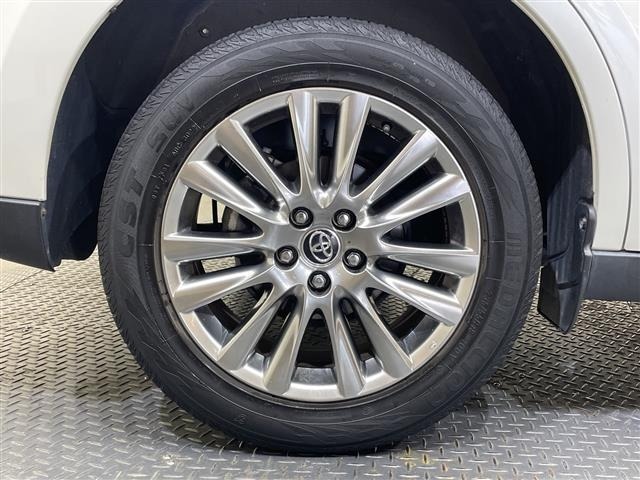 Toyota HARRIER 2018 7240104-20