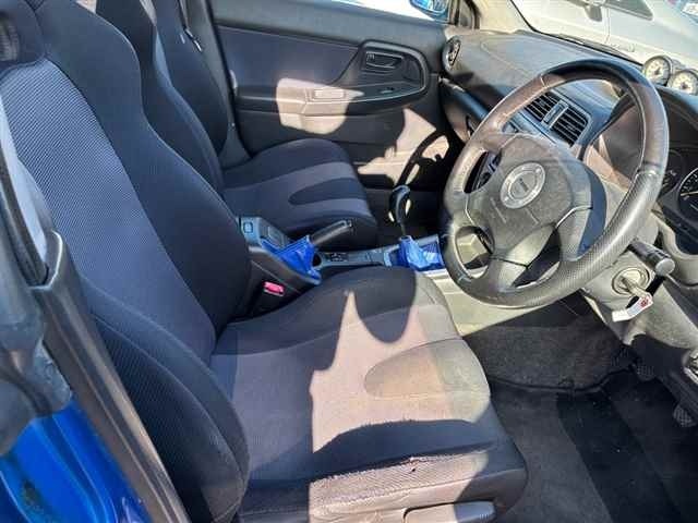 Subaru IMPREZA 2001 7238042-7