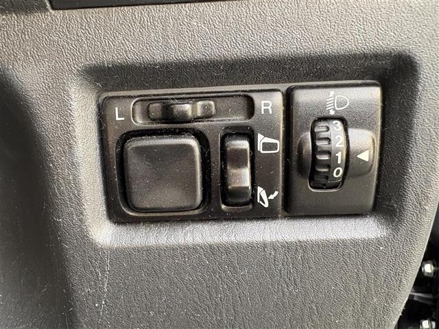 Suzuki JIMNY 2011 7236623-10