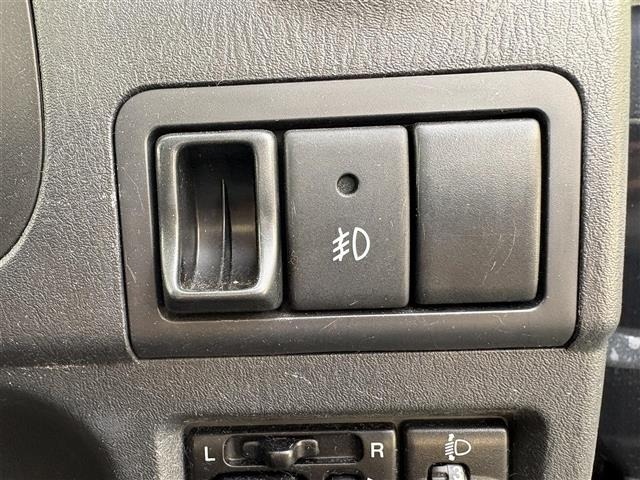 Suzuki JIMNY 2011 7236623-9