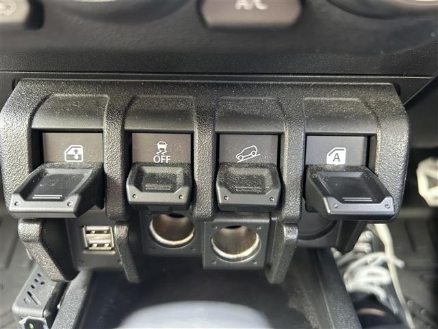 Suzuki JIMNY 2023 7236639-10