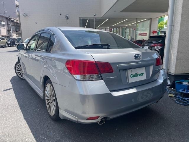 Subaru LEGACY B4 2011 7240010-6