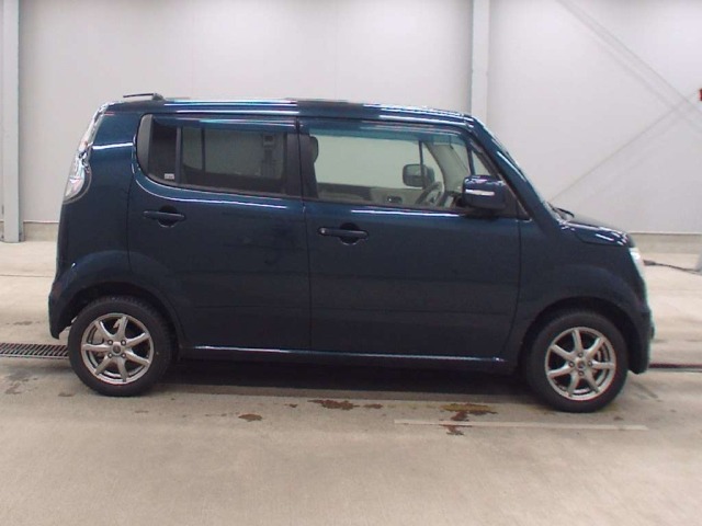Nissan MOCO 2013 7242361-3