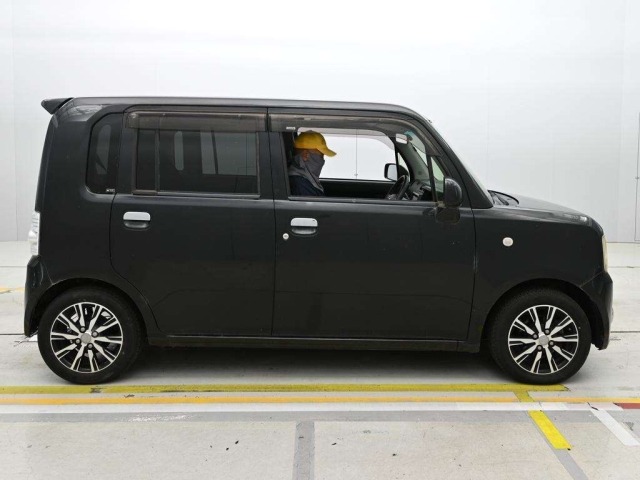 Daihatsu MOVE CONTE 2015 7239579-3
