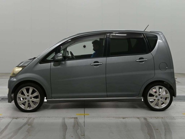 Daihatsu MOVE 2007 7240943-4