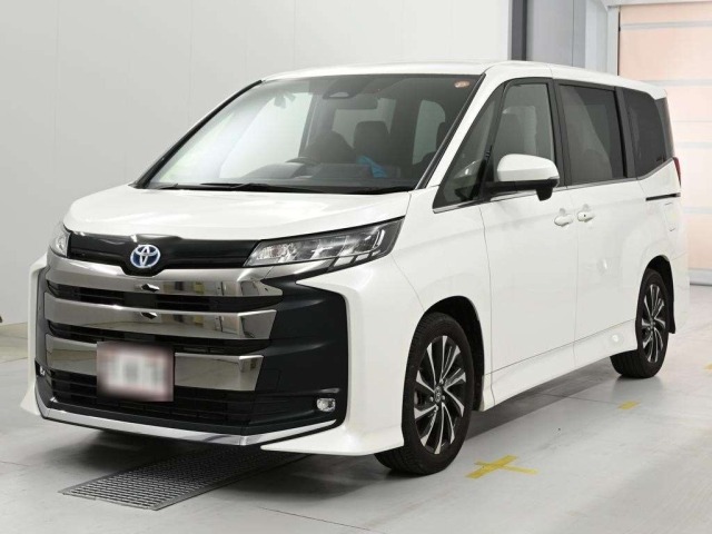 Toyota NOAH 2024 7254075-0