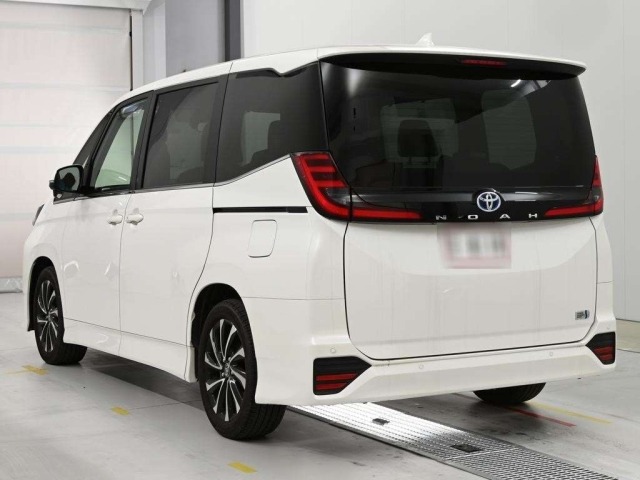 Toyota NOAH 2024 7254075-6