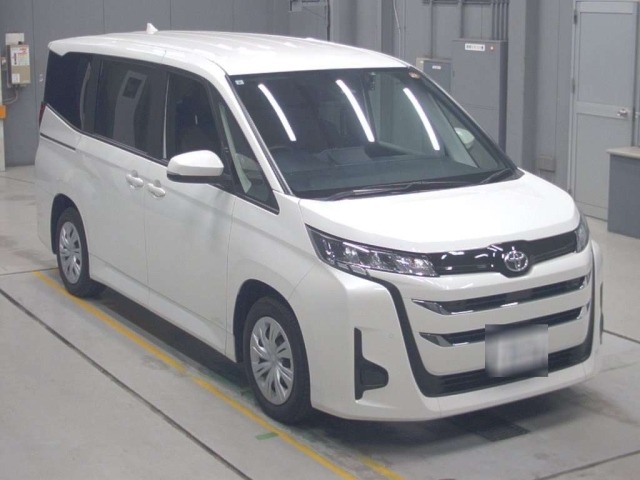 Toyota NOAH 2024 7254076-5