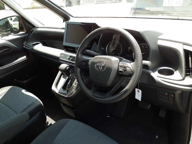 Toyota NOAH 2024 7254076-7