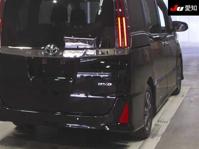Toyota NOAH 2021 7254078-8
