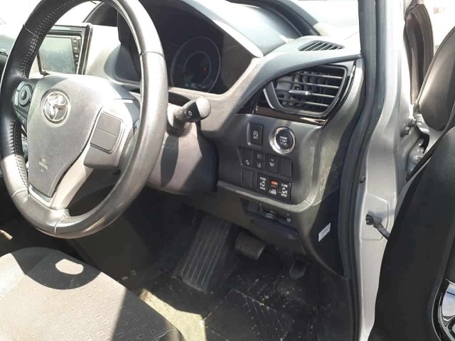 Toyota NOAH 2019 7254090-9