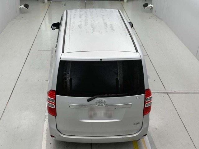Toyota NOAH 2011 7254104-8