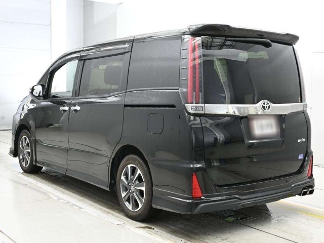 Toyota NOAH 2021 7254106-6