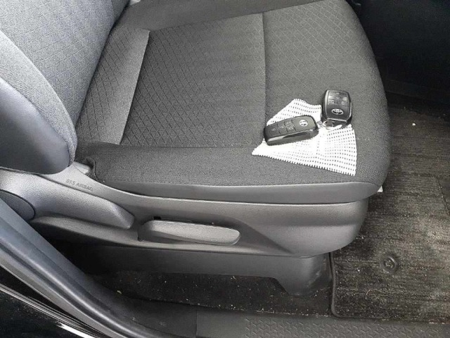 Toyota NOAH 2023 7254113-10