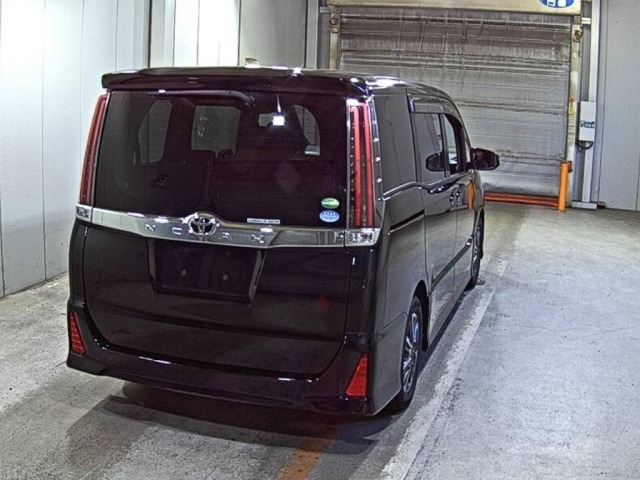 Toyota NOAH 2017 7254146-5