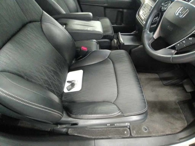 Honda ODYSSEY 2017 7242809-10