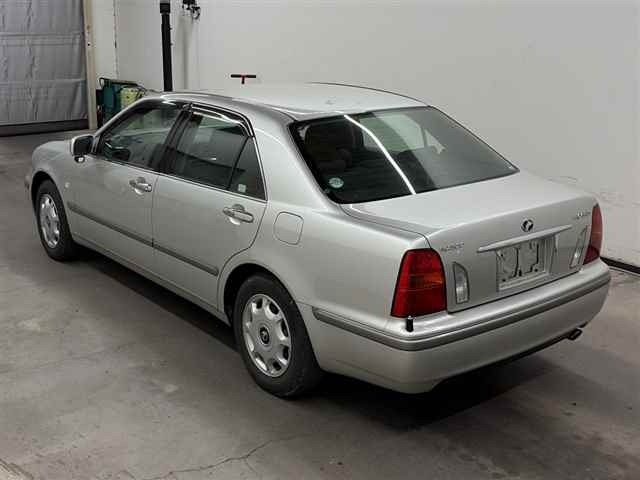Toyota PROGRES 2001 7237319-1
