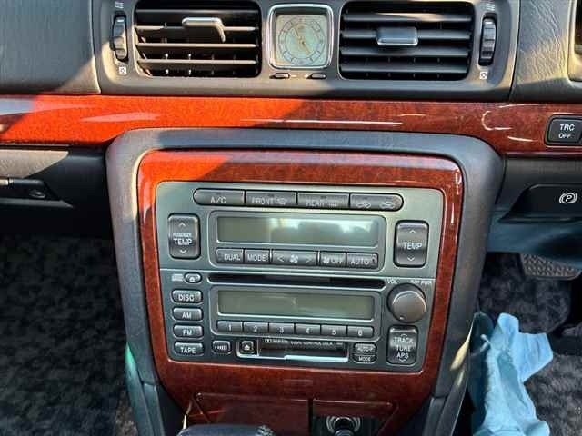 Toyota PROGRES 2001 7237319-6