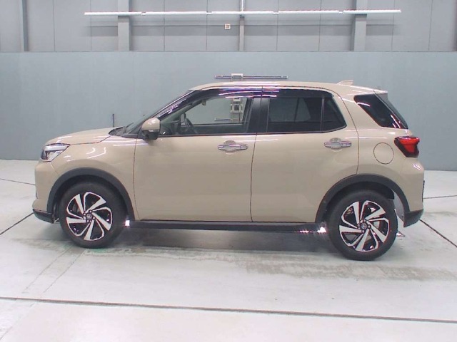 Toyota RAIZE 2024 7254350-4