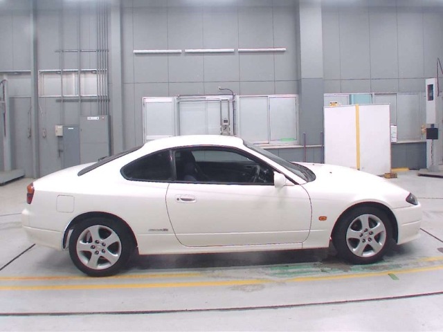 Nissan SILVIA 2002 7236653-3