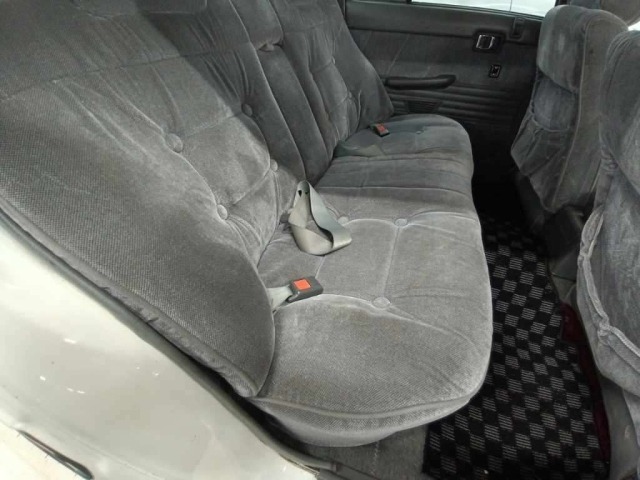 Nissan SKYLINE 1985 7236993-12