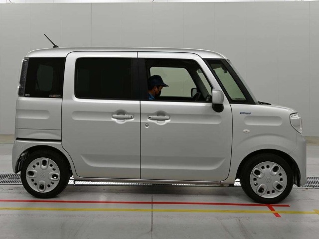 Suzuki SPACIA 2020 7245094-3