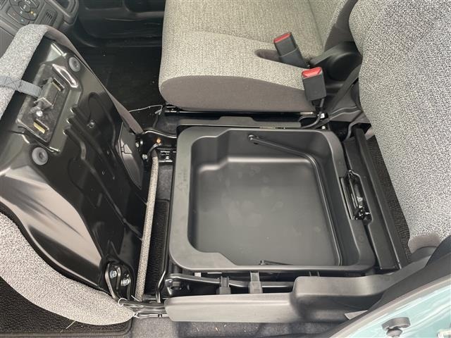 Suzuki SPACIA 2024 7246835-12